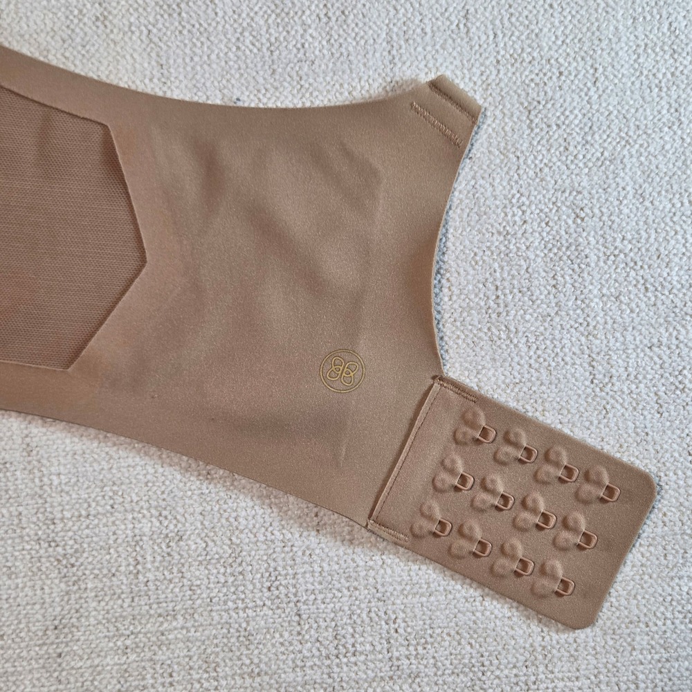 HoneyLove Liftwear CrossOver Bra M 36B/C Wireless Inserts Adjustable Nude Mesh - Picture 6 of 10
